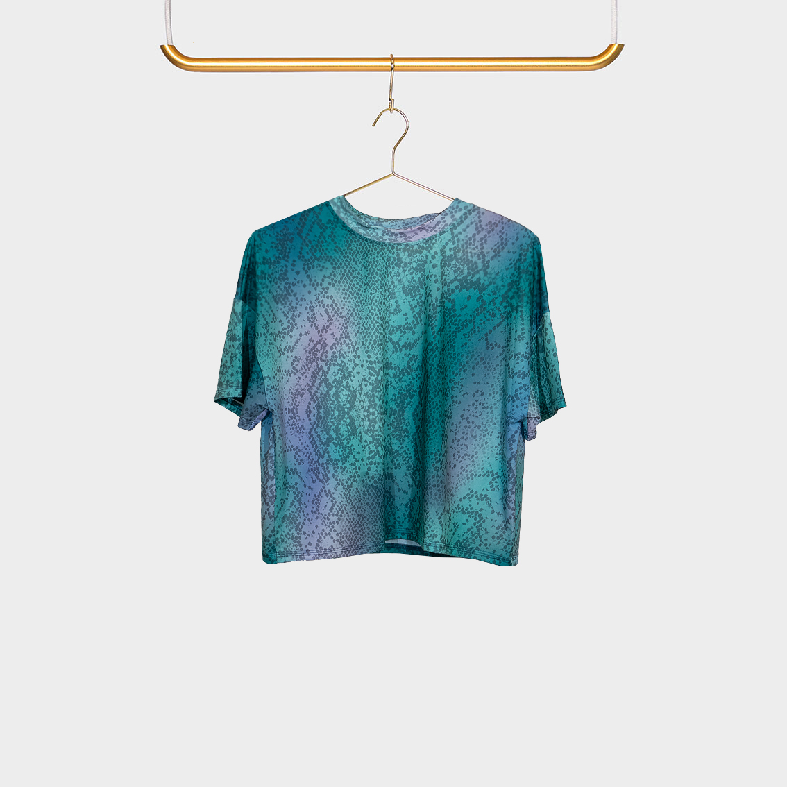 Crop T-shirt Snake